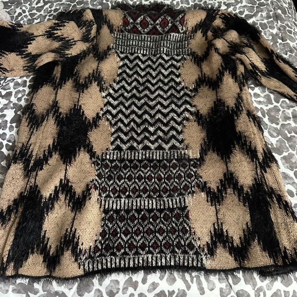 Renuar shag cardigan size MD - Picture 5 of 7